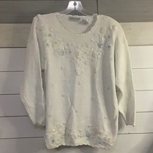 Carolyn Taylor Warm Women’s Uniquely Embellished Sweater Size M Party Winter